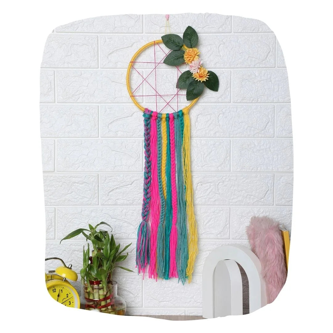 Dreamcatcher Hair Holder - Kid's Gift | Handmade Organizer with colorful yarn strands and floral decor, ideal for storing hair accessories on walls.