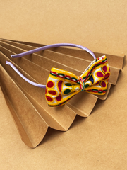 Kesariyo Hairband – Traditional Navratri Hair Accessory