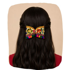 Kesariyo Big Tassel Bow – Dandiya Night Navratri Hair Accessory