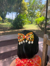 Kesariyo Big Kodi Bow – Handmade Navratri Hair Accessory