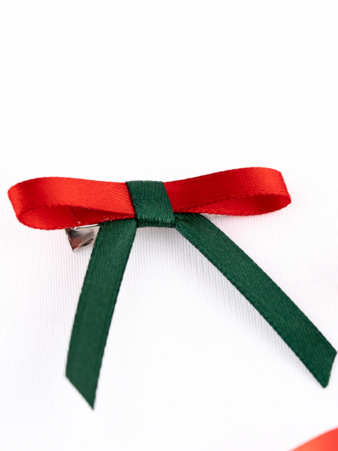 Christmas Combo of 4 Satin Silk Mini Hairpin Bow In Red & Green For Girls [ABW107]