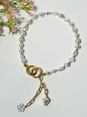 Lumba, Reimagined — Ivory Bloom | 4-in-1 Baroque Pearl Lumba Rakhi