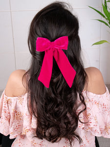 Small Velvet Hair Bow in Pink