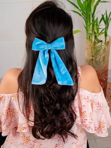 Small Velvet Hair Bow in Blue